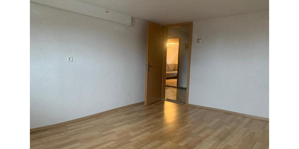 freistehendes Haus zu vermieten mit 152m², viele Möglichkeiten 9 zimmer