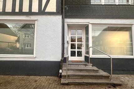 Vielseitig nutzbare Gewerbeeinheit in Lennestadt-Elspe zimmer