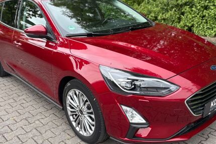 Ford Focus 97.500 km 12.990 &euro; Aalen-Unterkochen 73432