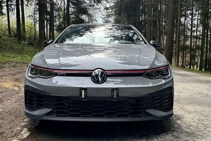 VW Golf 74.245 km 29.950 &euro; Salzweg 94121