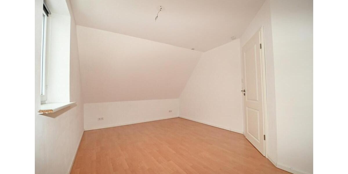 Doppelhaushälfte Niebüll - 4 Zimmer, 97 m&sup2;, 1.250&euro; | Angebot:25419085