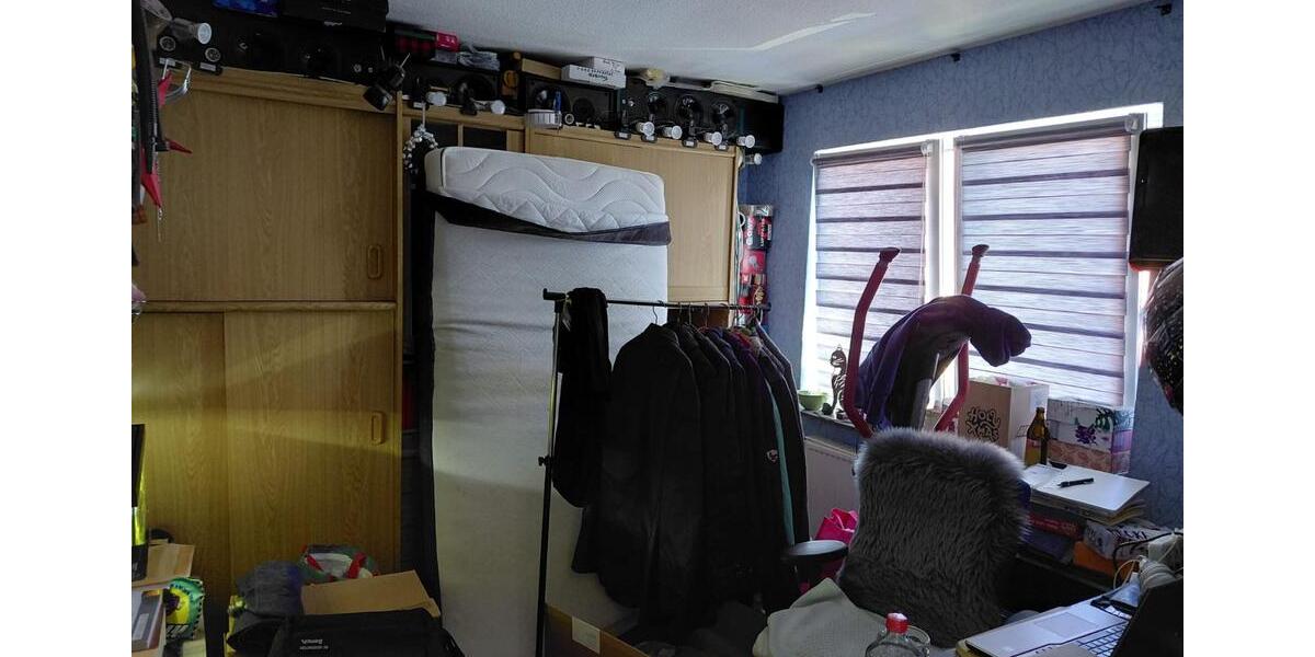 Einfamilienhaus Kellinghusen - 5 Zimmer, 100 m&sup2;, 130.000&euro; | Angebot:27066377