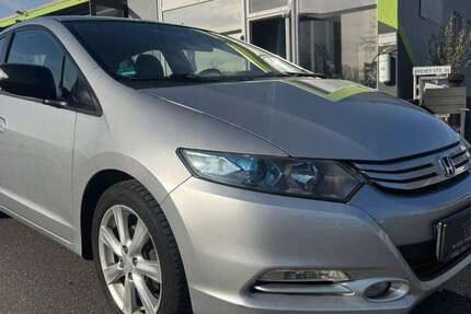 Honda Insight 221.000 km 5.900 &euro; Garbsen 30827