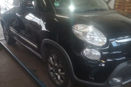 Fiat 500L Trekking 161.948 km 6.900 &euro; Golßen 15938