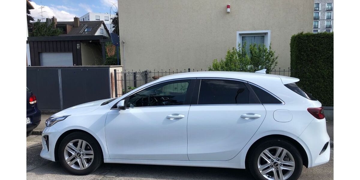 Kia ceed / Ceed 58.000 km 16.200 &euro; München 80997