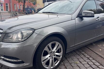 Mercedes-Benz C 250 394.000 km 4.590 &euro; Berlin - Tempelhof 12107