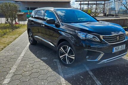 Peugeot 5008 64.500 km 14.800 &euro; Röbel 17207
