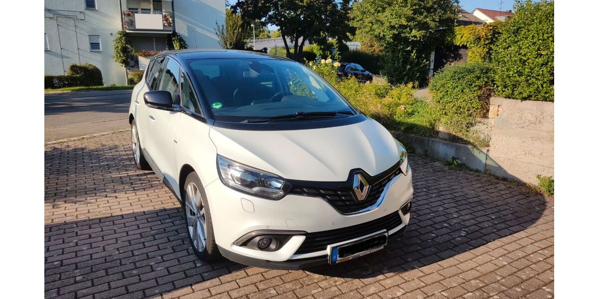 Renault Scenic 88.200 km 12.500 &euro; Stuttgart 70374