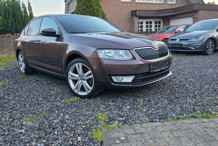 Skoda Octavia 81.250 km 12.500 &euro; Gütersloh 33334