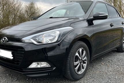 Hyundai i20 68.300 km 10.990 &euro; Ebergötzen 37136