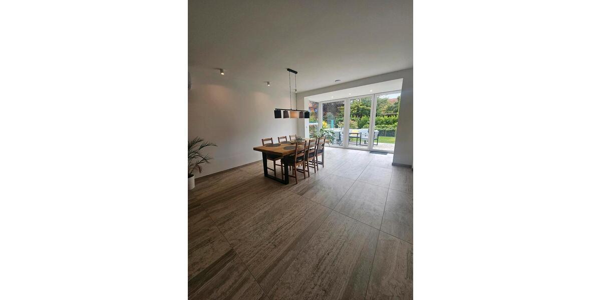 Reihenhaus Neumünster Böcklersiedlung - 4.5 Zimmer, 152 m&sup2;, 280.000&euro; | Angebot:26024236