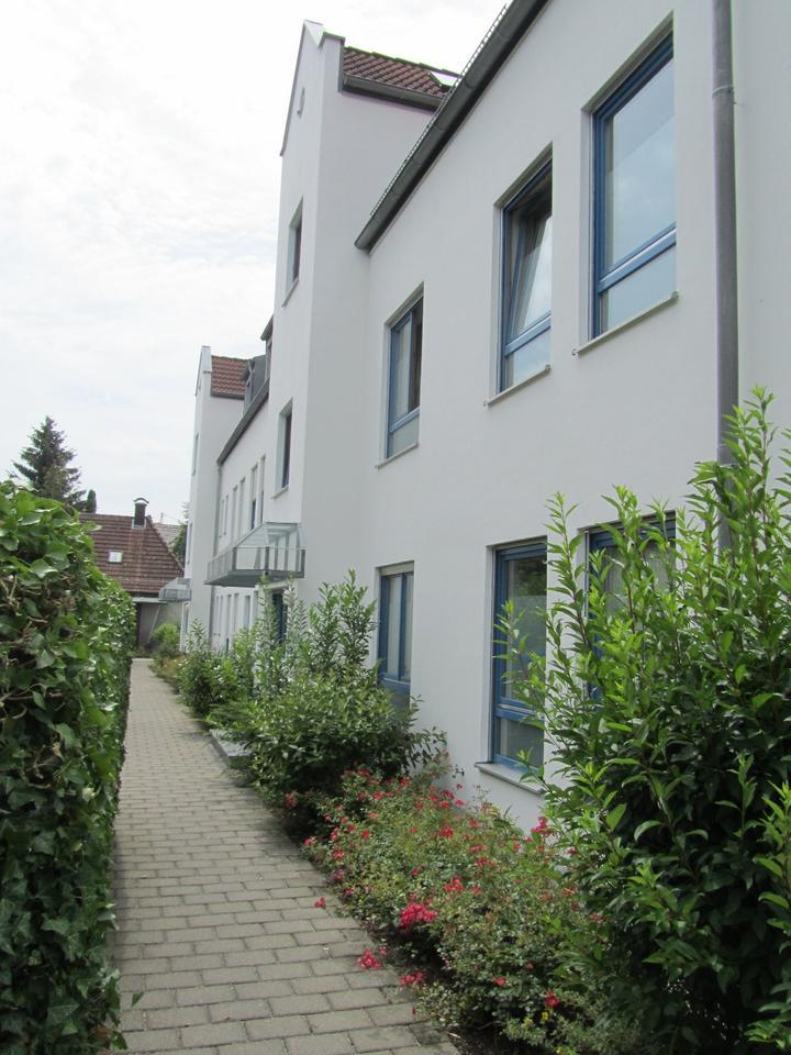 Freie - moderne 1 ZKnB-Wohnung mit gehobener Innenausstattung in zimmer