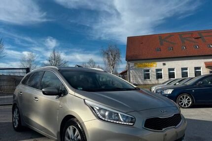 Kia ceed Sportswagon 195.000 km 3.490 &euro; Velten 16727