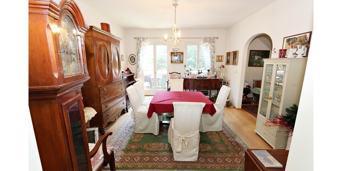 !! RARITÄT am SEE !! idyllisches JUWEL * 4-Zimmer-Dachgeschosstraum * Balkon und Gartennutzung * - Dachgeschoßwohnung Starnberg | Angebot:26551172