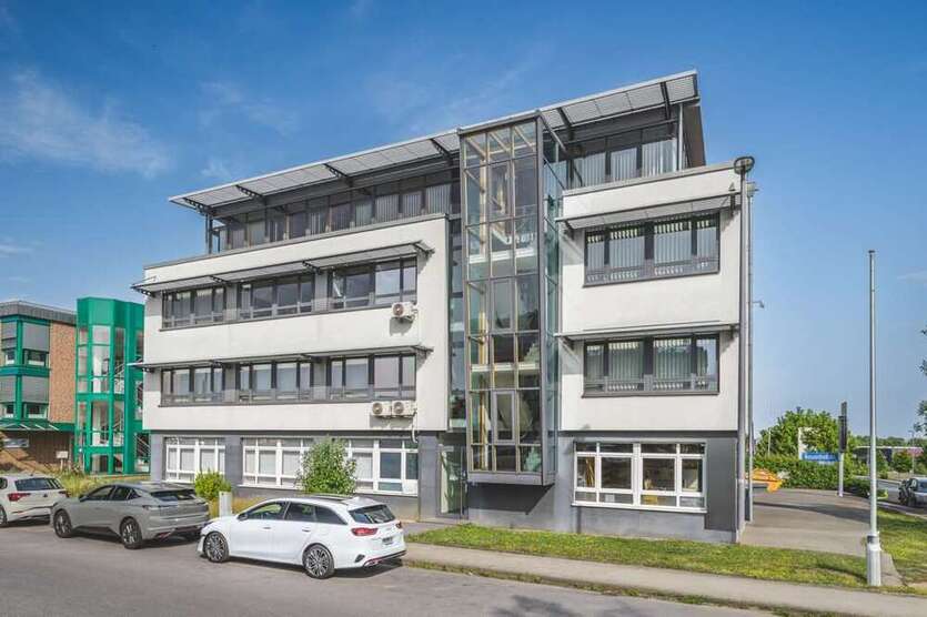 Büro in Aachen 2.300 € 262 m²