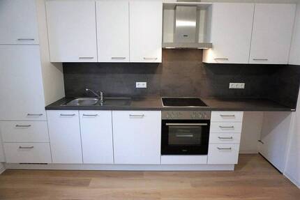 Helle 3-Zimmer-Wohnung direkt an Deutschlands größten Marktplatz! 3 zimmer