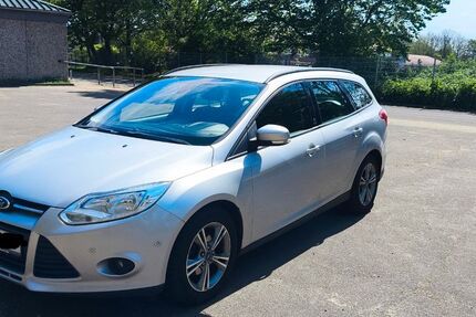 Ford Focus 157.000 km 4.500 &euro; Glückstadt 25348