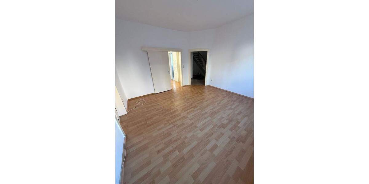 Mehrfamilienhaus, Wohnhaus Geratal - 6 Zimmer, 115 m&sup2;, 128.500&euro; | Angebot:24447872