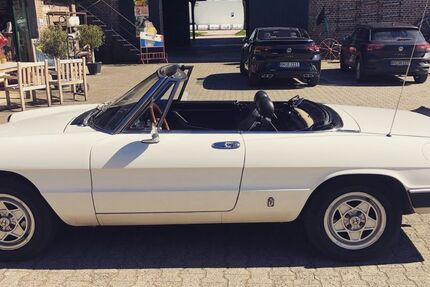 Alfa Romeo Spider 135.000 km 12.800 &euro; Köln 50668