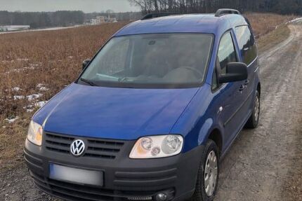 VW Caddy 276.000 km 3.799 &euro; Freihung 92271