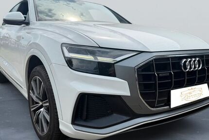 Audi Q8 180.476 km 37.950 &euro; Berlin 12277