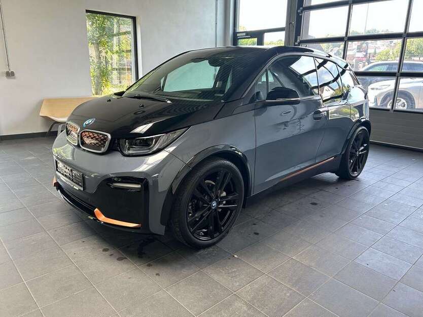 i3