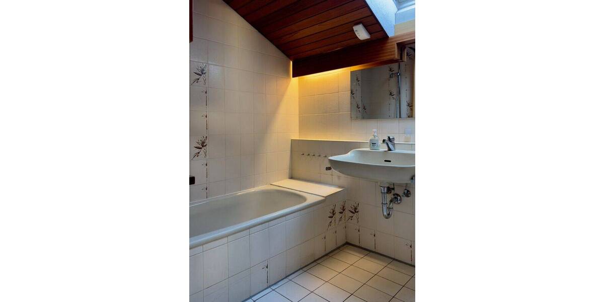 Etagenwohnung Korntal-Münchingen Korntal - 2 Zimmer, 75 m&sup2;, 269.000&euro; | Angebot:26826699