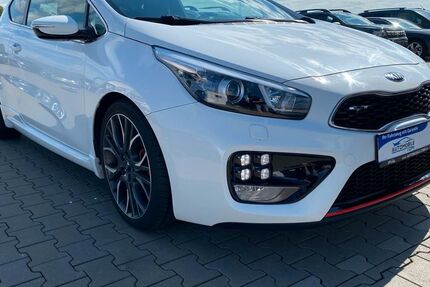 Kia ceed / Ceed 89.661 km 11.900 &euro; Bergtheim 97241