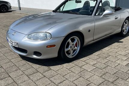 Mazda MX-5 90.000 km 11.999 &euro; Memmingerberg 87766