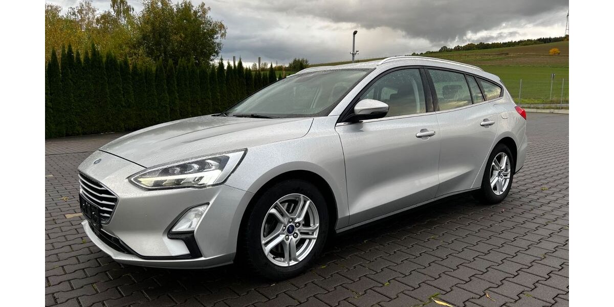 Ford Focus 112.000 km 9.999 &euro; Schwarzenfeld 92521