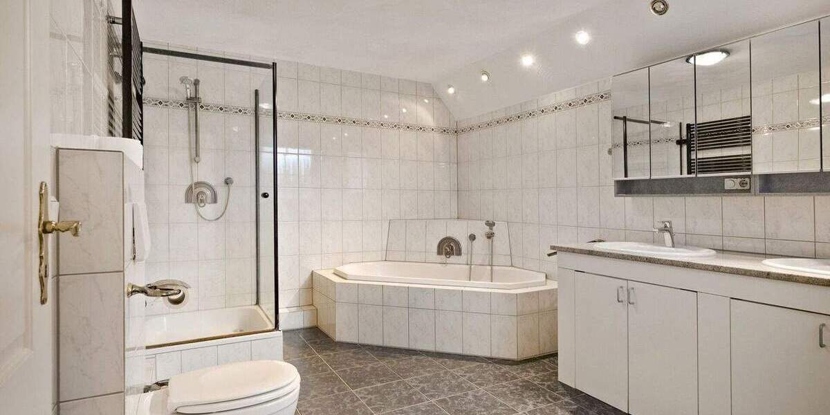 Einfamilienhaus Selfkant / Süsterseel Süsterseel - 6 Zimmer, 220 m&sup2;, 2.400&euro; | Angebot:25167724