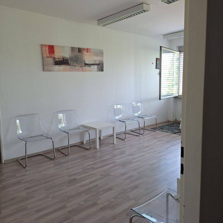 65933 Ffm.-Griesheim - Büro-Praxisfläche ca. 125 m²