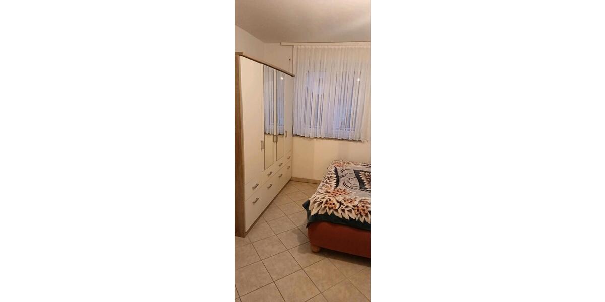 Etagenwohnung Groß-Gerau Gerau - 5 Zimmer, 115 m&sup2;, 1.265&euro; | Angebot:26416267