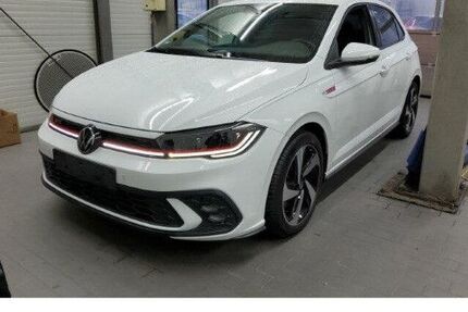 VW Polo 83.021 km 22.180 &euro; Frankfurt 60326