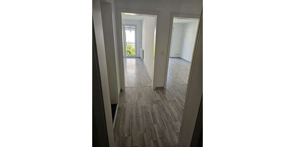 Etagenwohnung Rosdorf - 3 Zimmer, 67 m&sup2;, 790&euro; | Angebot:26589288
