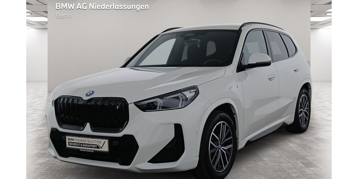 BMW iX1 11.236 km 39.900 &euro; Berlin 14057