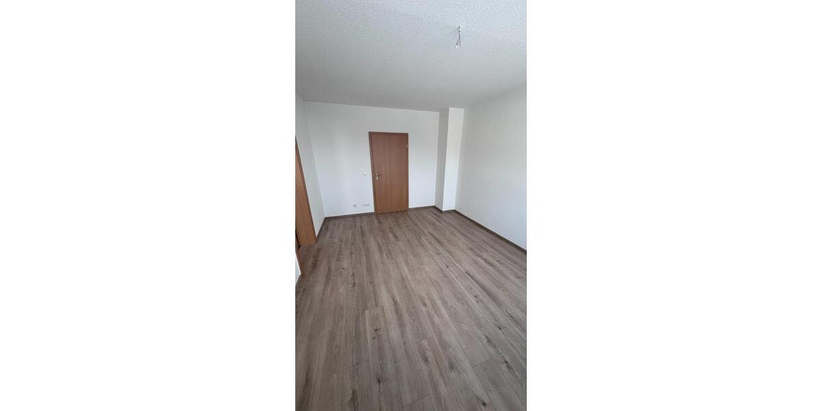 3,5 Zimmer Wohnung, Küche, Bad, Stellplatz 3.5 zimmer