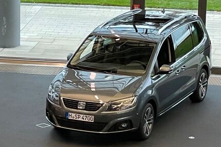 Seat Alhambra 44.894 km 32.480 &euro; Garbsen 30826