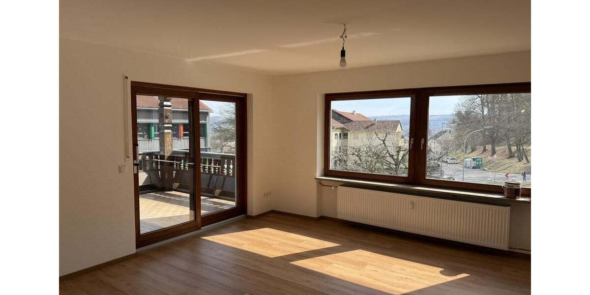 Etagenwohnung Treuchtlingen - 3 Zimmer, 100 m&sup2;, 890&euro; | Angebot:25978574