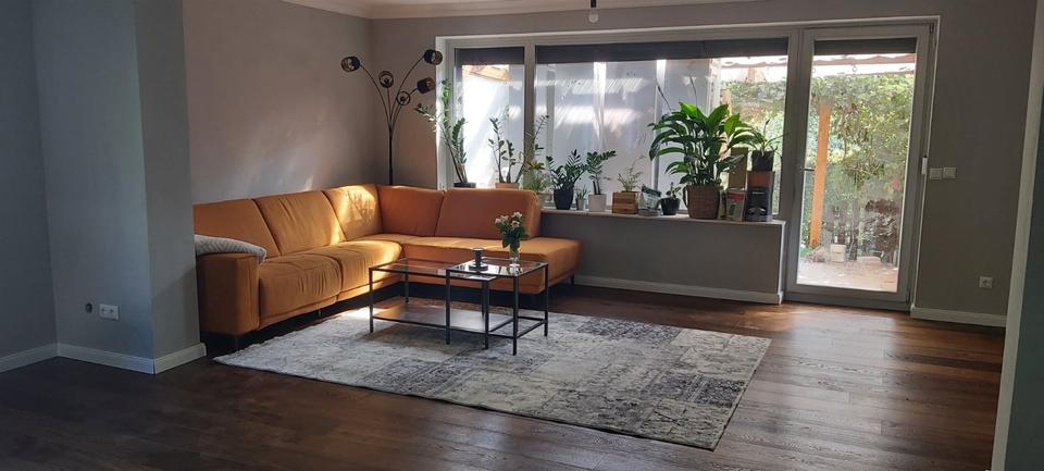 Reihenhaus Springe - 7 Zimmer, 200 m&sup2;, 1.950&euro; | Angebot:25269580