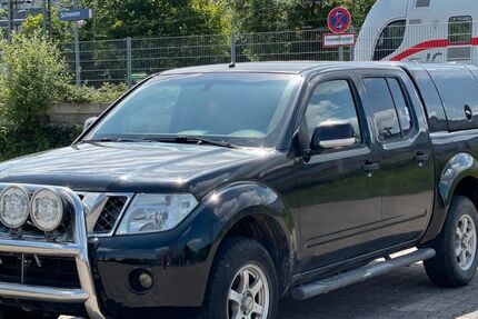 Nissan Navara 316.232 km 7.999 &euro; Wuppertal 42389
