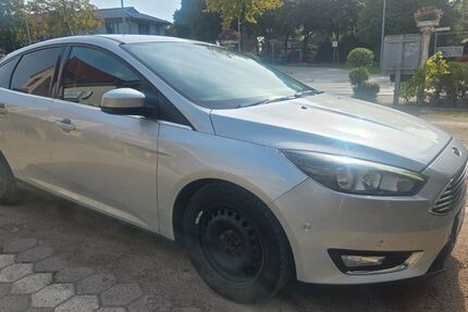 Ford Focus 188.400 km 6.000 &euro; Lübeck 23568