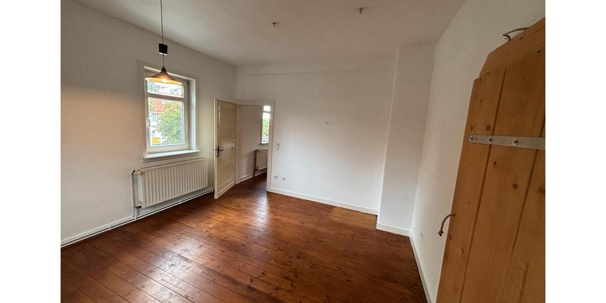 Einfamilienhaus Bad Wildungen - 2 Zimmer, 65 m&sup2;, 630&euro; | Angebot:26463844