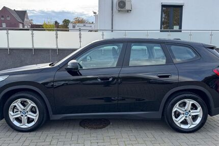 BMW iX1 35.277 km 30.900 &euro; Salzgitter-Lebenstedt 38226