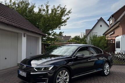 VW Passat 70.000 km 19.900 € Bielefeld 33609