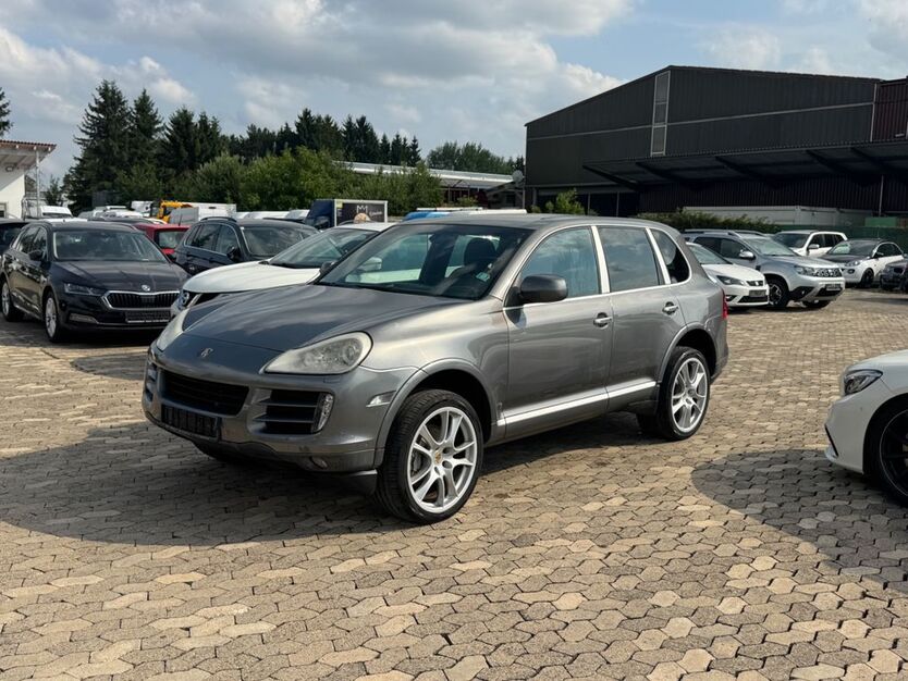 Porsche Cayenne 252.000 km 4.950 € Erbach bei Ulm 89155