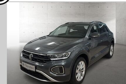 VW T-Roc 42.400 km 18.811 € Fürth 90762