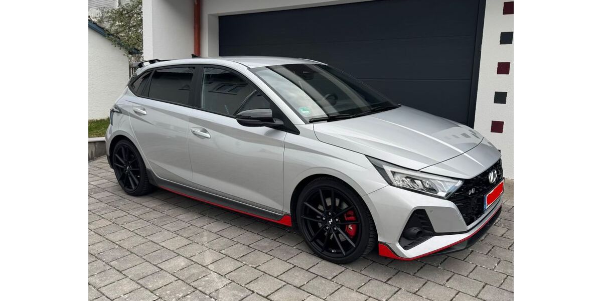 Hyundai i20 28.100 km 23.400 &euro; Albstadt 72458