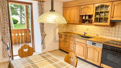 SCHWARZWALD-CHARME TRIFFT FREIHEIT - Zweifamilienhaus Wutach | Angebot:27044444