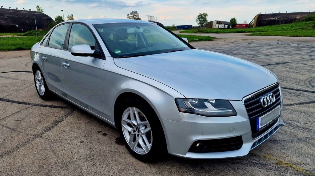 Audi A4 106.000 km 7.500 &euro; Lahr 77933